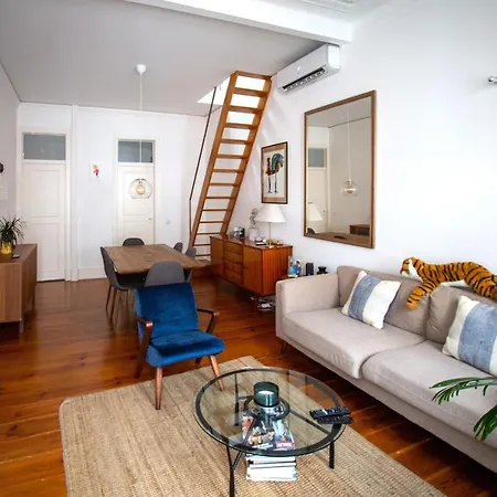 Acogedor Apartamento Con Atico En Lisboa